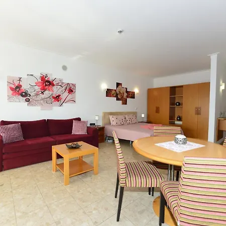 High In The Sky Lägenhet