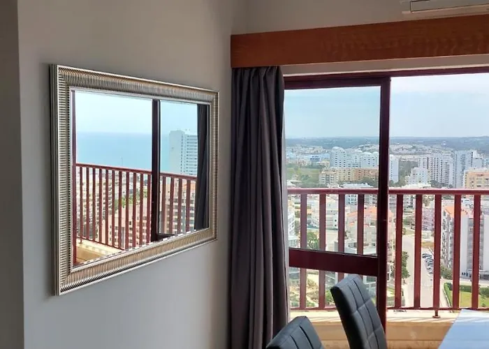 High In The Sky Appartement *