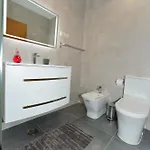 High In The Sky Апартаменты *